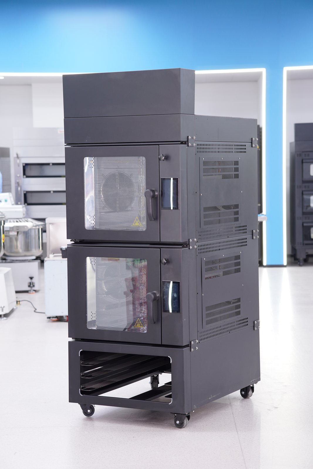 Double-deck commercial convection oven